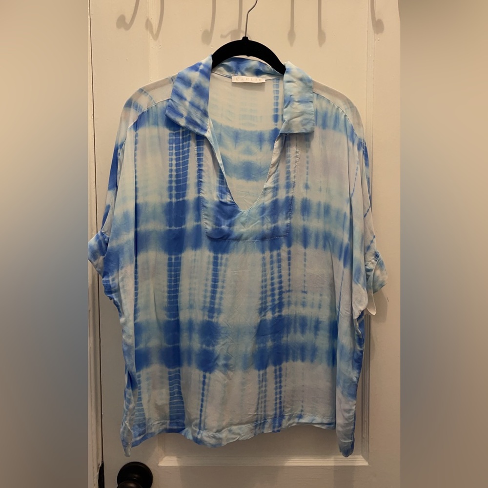 Karlie Oversized Satin blue and white tie dye blouse, size L